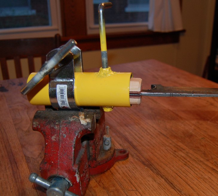 A Twelve Dollar Knife Makers Vise  Make Stuff With Your Hands
